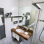 Boutique Belle Epoque 3* برن